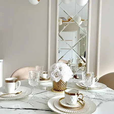 Luxapart Lejlighed